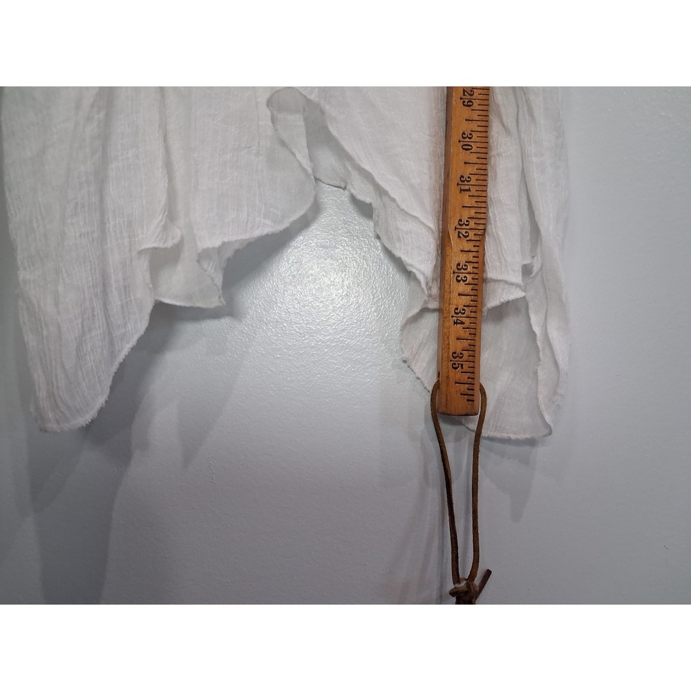 South Moon Under Womens White Crochet Gauzy Mixed Media Handkerchief Tunic Top S - Picture 6 of 8